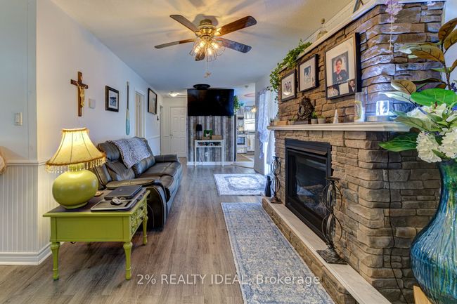 141 River Rd E, House other with 2 bedrooms, 2 bathrooms and 7 parking in Wasaga Beach ON | Image 11
