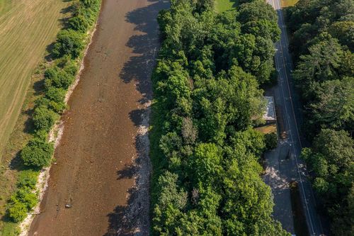 670 River St, Bethel, VT, 05032-4410 | Card Image