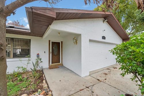 711 E Frederick Ave, DUNDEE, FL, 33838-4240 | Card Image