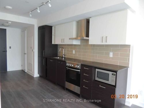 708-125 Redpath Ave, Toronto, ON, M4S0B5 | Card Image