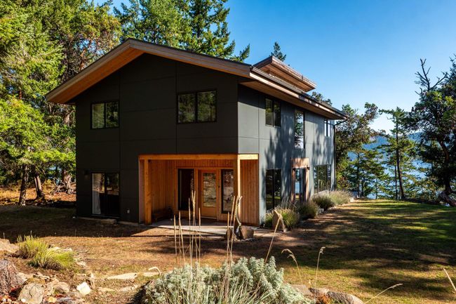 1456 Nose Point Road, House other with 5 bedrooms, 3 bathrooms and 3 parking in Salt Spring Island BC | Image 15