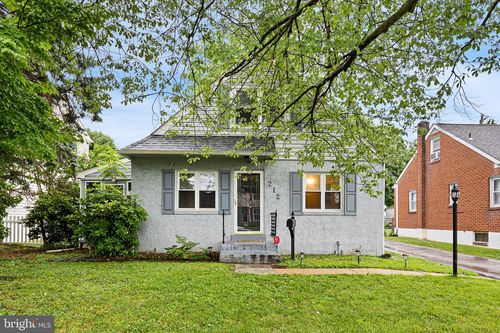 212 W Reamer Ave, WILMINGTON, DE, 19804-1808 | Card Image