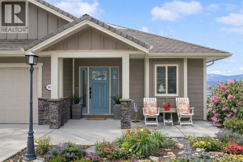 3938 Cimarron Dr, Kelowna, BC, V1X8E4 | Card Image