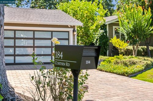 184 Cortsen Rd, Pleasant Hill, CA, 94523-3114 | Card Image