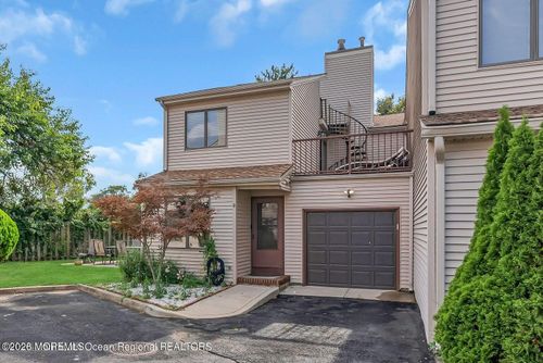 9-700 Ocean Avenue N, Long Branch, NJ, 07740 | Card Image