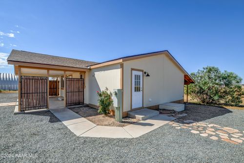 10550 N Poquito Valley Road, Prescott Valley, AZ, 86315 | Card Image