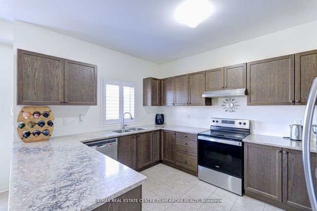 24 Cookview Dr, House other with 5 bedrooms, 5 bathrooms and 4 parking in Brampton ON | Image 14