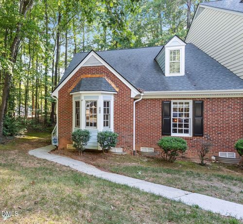 101 Hedgerow Ct, Cary, NC, 27513-4231 | Card Image