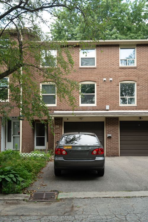 38 Eden Pk, Brampton, ON, L6T3A5 | Card Image