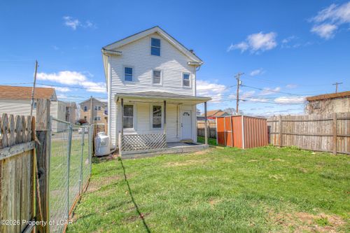 6 Welles Ave, ASHLEY, PA, 18706-2227 | Card Image