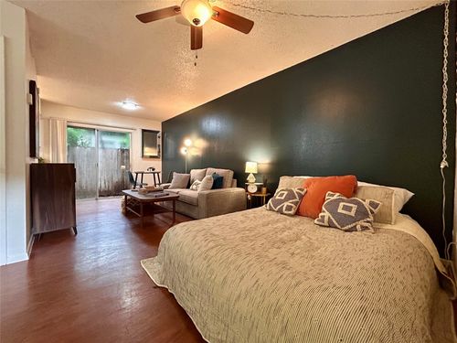 apt-206-4209 Avenue B, Austin, TX, 78751-4235 | Card Image