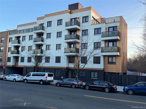 cf1-73-02 Woodside Ave, Woodside, NY, 11377-3943 | Card Image