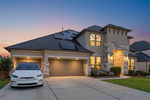 140 Lakehouse Landing Dr, Katy, TX, 77493-3704 | Card Image