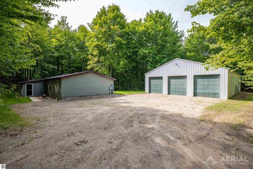 4949 N M 33, Rose City, MI, 48654-9608 | Card Image