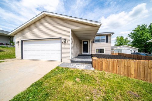 4703 7th St Nw, Rochester, MN, 55901-6611 | Card Image