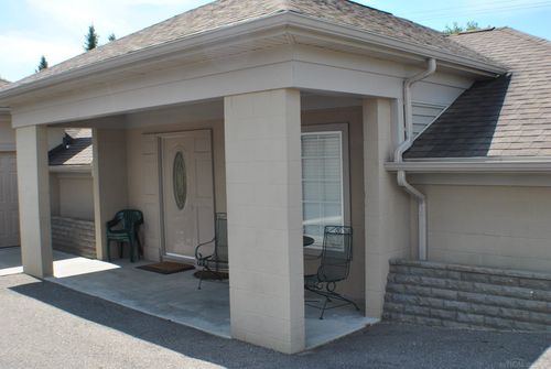 1128 Minnesota Rd, Port Huron, MI, 48060-4602 | Card Image