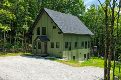 300 Great Hawk Rd, Rochester, VT, 05767-9455 | Card Image