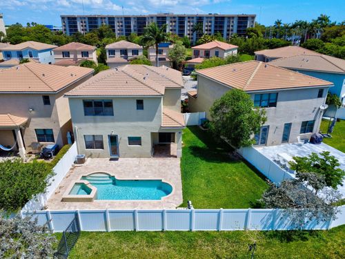 972 Ne 193rd Ter, Miami, FL, 33179-3988 | Card Image