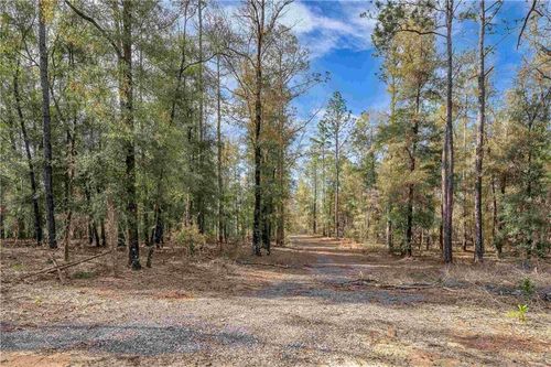 8190 Dixon Rd, Bay Minette, AL, 36507-9031 | Card Image
