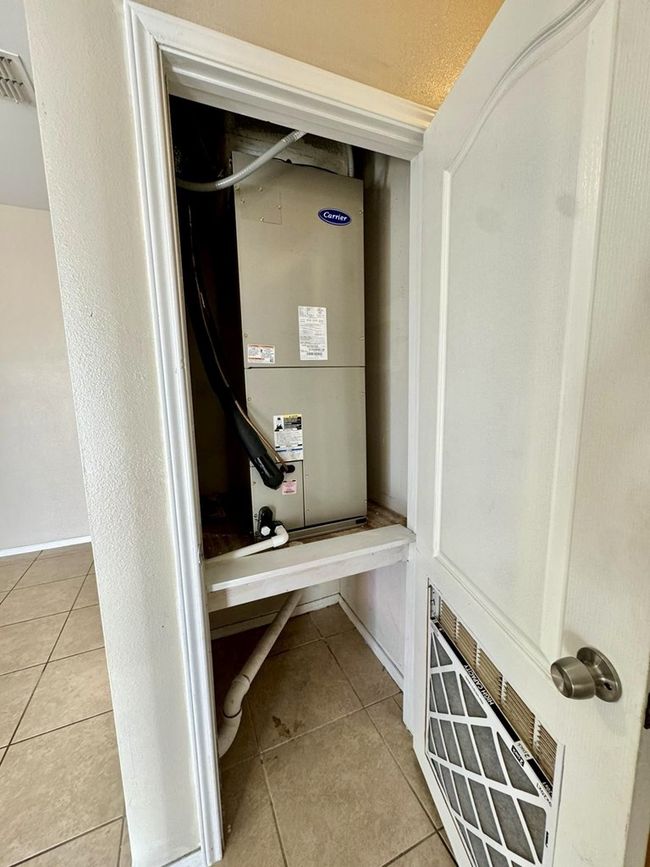 327 Couch, Home with 2 bedrooms, 2 bathrooms and null parking in Olmito TX | Image 15