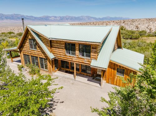 1676 Anderson Creek Rd, Round Mountain, NV, 89045-9819 | Card Image