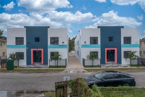 6-858 Nw 3rd St, Miami, FL, 33128-1344 | Card Image