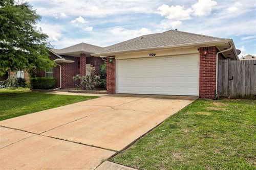 1904 Nw 176th St, Edmond, OK, 73012-6982 | Card Image