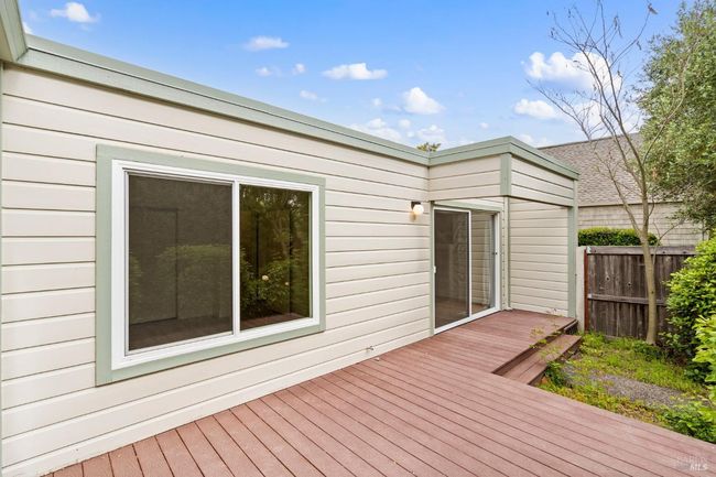20828 Via Colombard, House other with 2 bedrooms, 2 bathrooms and 2 parking in Sonoma CA | Image 6