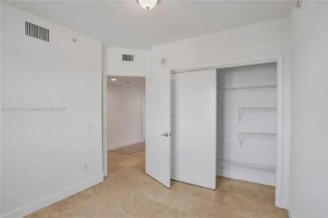 APT-2503 - 15051 Royal Oaks Ln, Condo with 3 bedrooms, 3 bathrooms and null parking in North Miami FL | Image 9