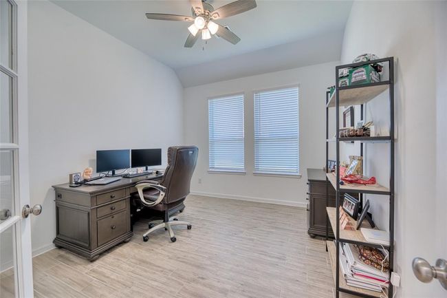 Beautiful office with french doors | Image 18