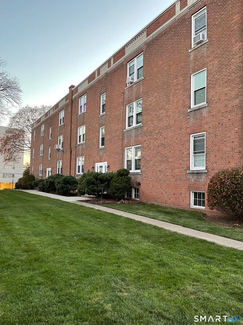 890d-890-D Farmington Avenue, West Hartford, CT, 06119 | Card Image