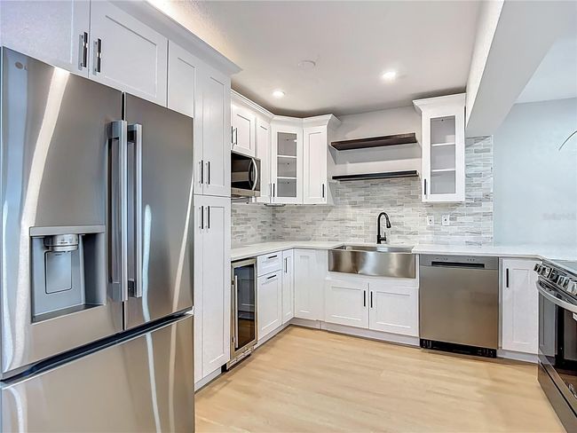 4202 W Bay Vista Ave, House other with 4 bedrooms, 2 bathrooms and null parking in TAMPA FL | Image 12