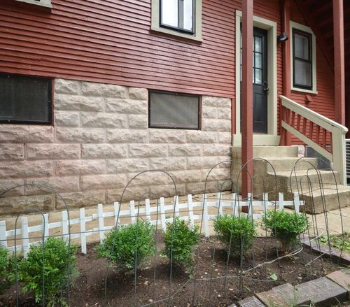 rear-301 W 5th Avenue, Columbus, OH, 43201 | Card Image