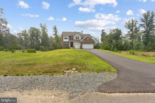 717 Long Meadow Dr, FREDERICKSBURG, VA, 22406-4946 | Card Image