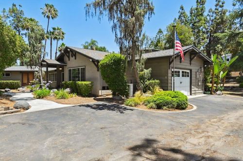 1830 Lisa Ter, El Cajon, CA, 92021-3712 | Card Image