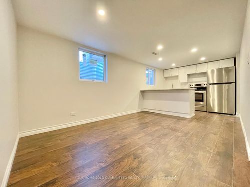 lower-31 Rendale Avenue, St Catharines, ON, L2M6G2 | Card Image