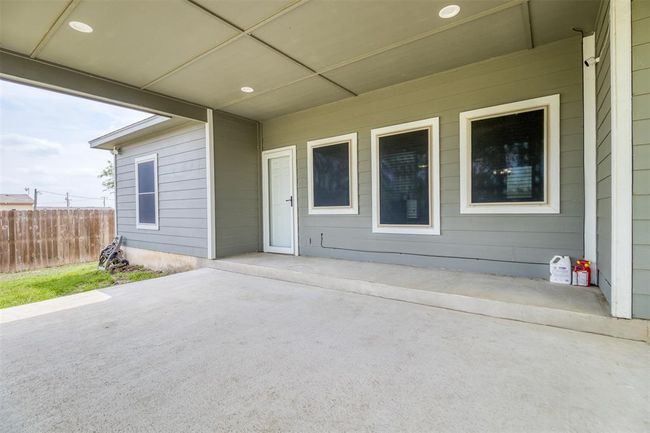 covered back porch | Image 23