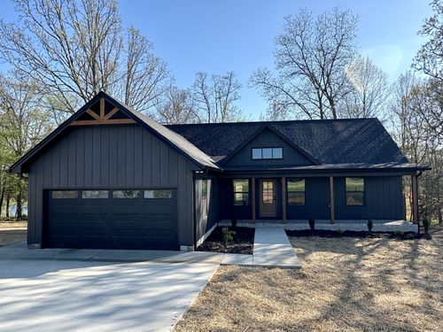 11694 W Green Hill Rd, Smithville, TN, 37166-8019 | Card Image