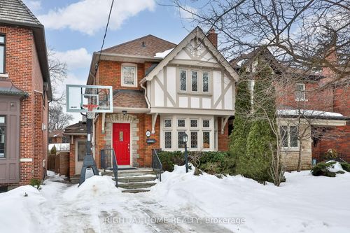 25 Fleming Cres, East York, ON, M4G2A9 | Card Image