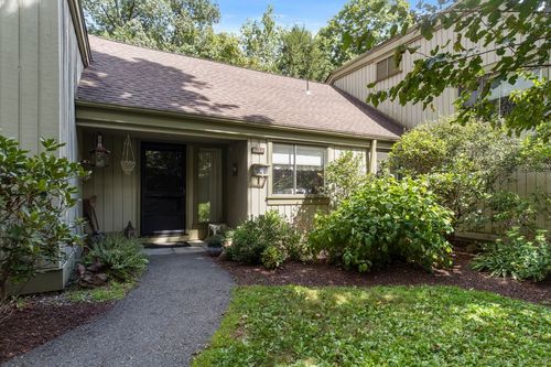 a-277 Heritage Vlg, Southbury, CT, 06488 | Card Image