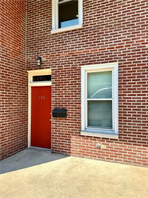 504 Southern Ave, Pittsburgh, PA, 15211-1953 | Card Image