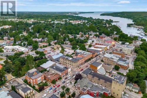 229 Main Street, Prince Edward County (Picton), ON, K0K2T0 | Card Image