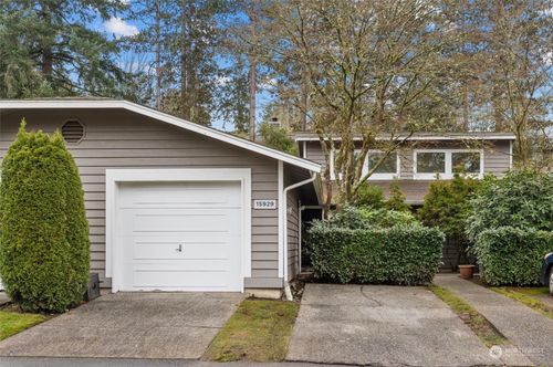 8b-15929 Ne 41st Street, Redmond, WA, 98052 | Card Image