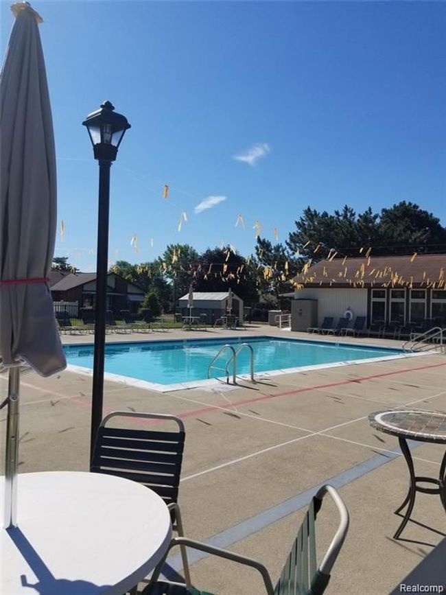 249 - 40703 Newport Dr, Condo with 1 bedrooms, 2 bathrooms and null parking in Plymouth MI | Image 36