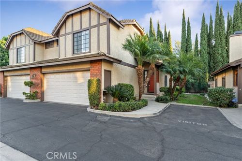 b- New Castle Lane, Covina, CA, 91724 | Card Image