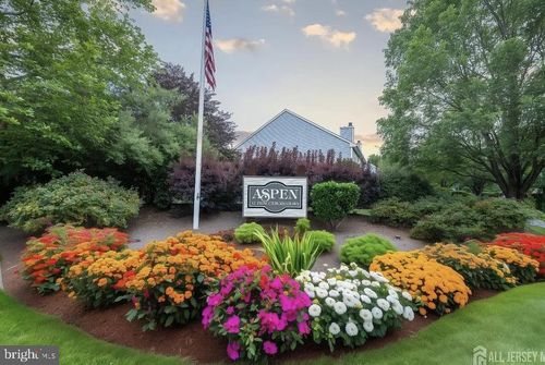 108 Aspen Dr, Plainsboro, NJ, 08536-3601 | Card Image