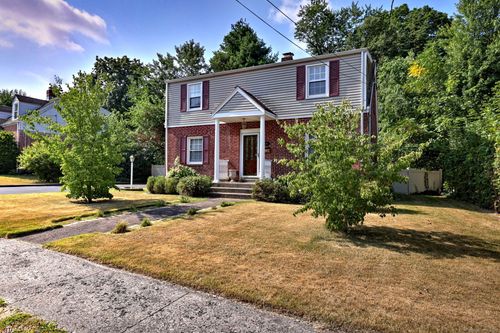 144 Oberlin Rd, Hamden, CT, 06514-4308 | Card Image