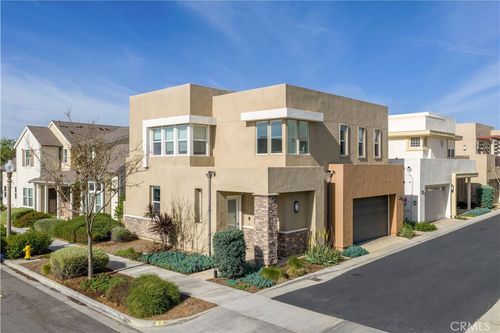 109 Newall, Irvine, CA, 92618-1031 | Card Image