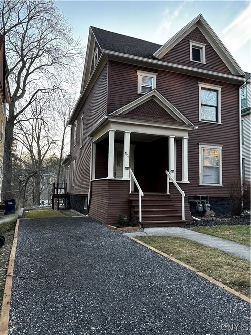 131 Strong Ave, Syracuse, NY, 13210-2617 | Card Image