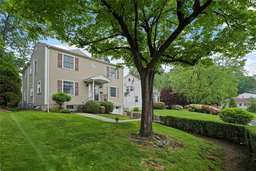 23 Hilldale Rd, Dobbs Ferry, NY, 10522-2012 | Card Image